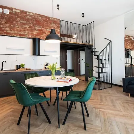 Ukiel Park 1 By Rent4you 아파트